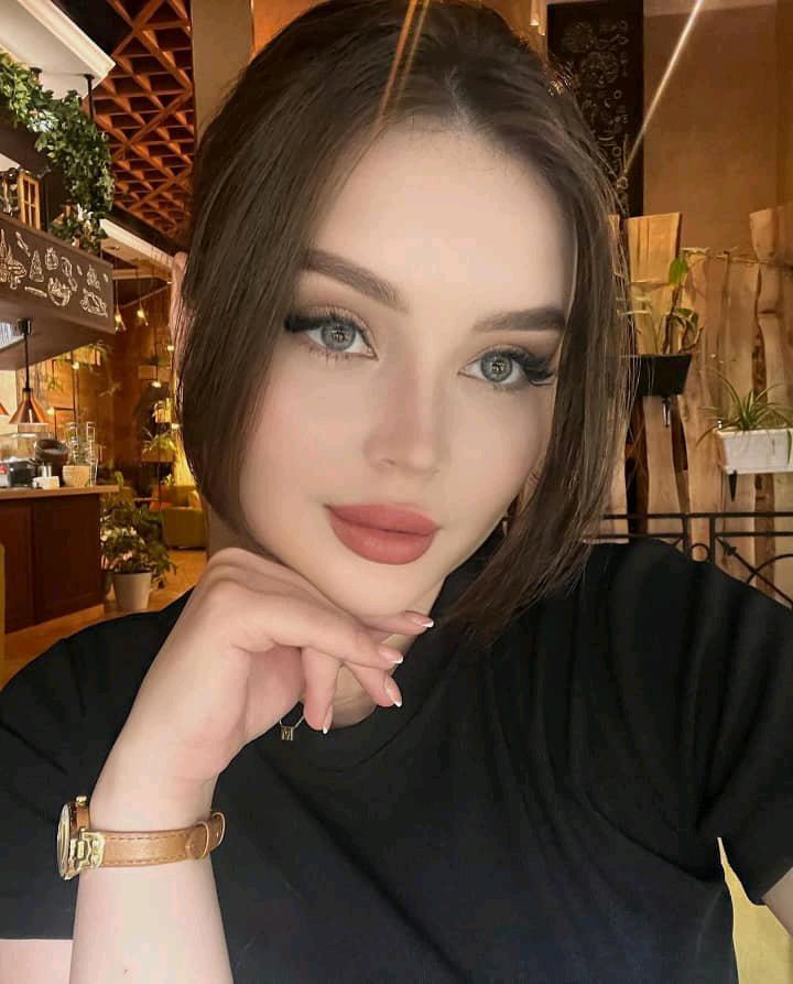 Ruby from Syria — live video chat with girls and women on NoviaChat